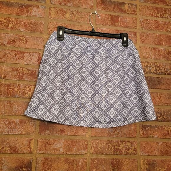 Athleta skirt medallion size small - Picture 2 of 4